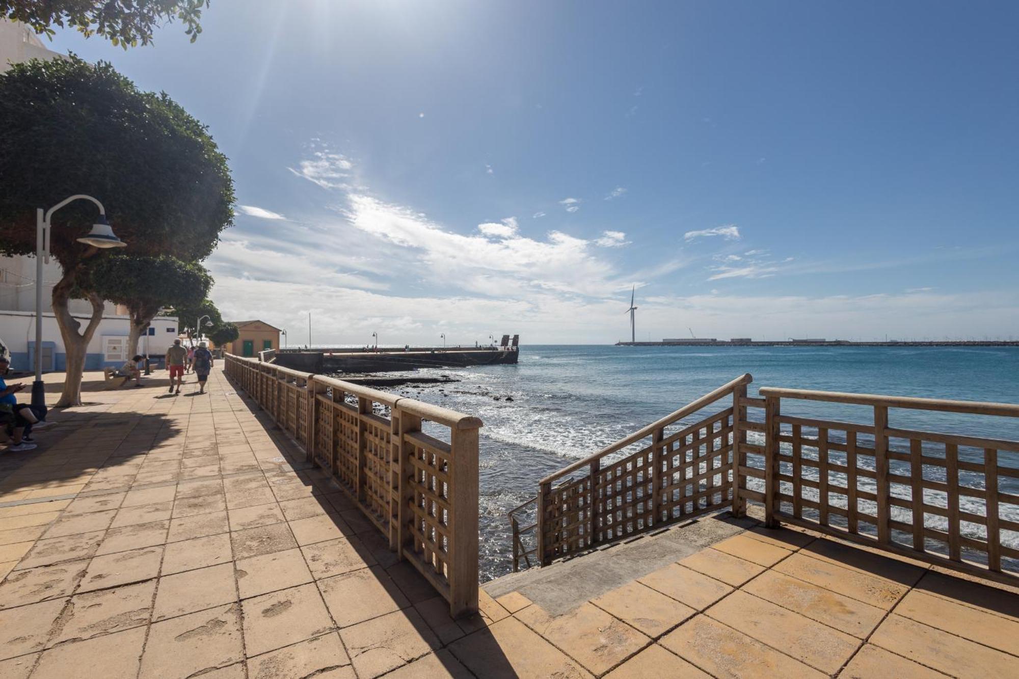 Lightbooking Apartamento Con Terraza En Playa De Arinaga Agüimes Εξωτερικό φωτογραφία